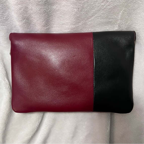 NWOT Genuine Leather Red and Black Crossbody/ Clutch Bag - Picture 4 of 7